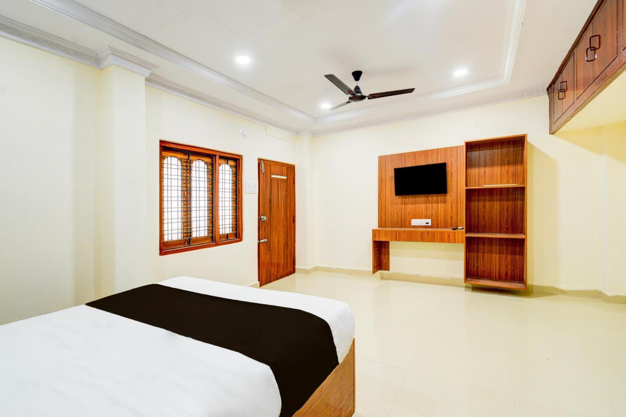 Hotel O D N Groups Sururnagar Eksteriør bilde