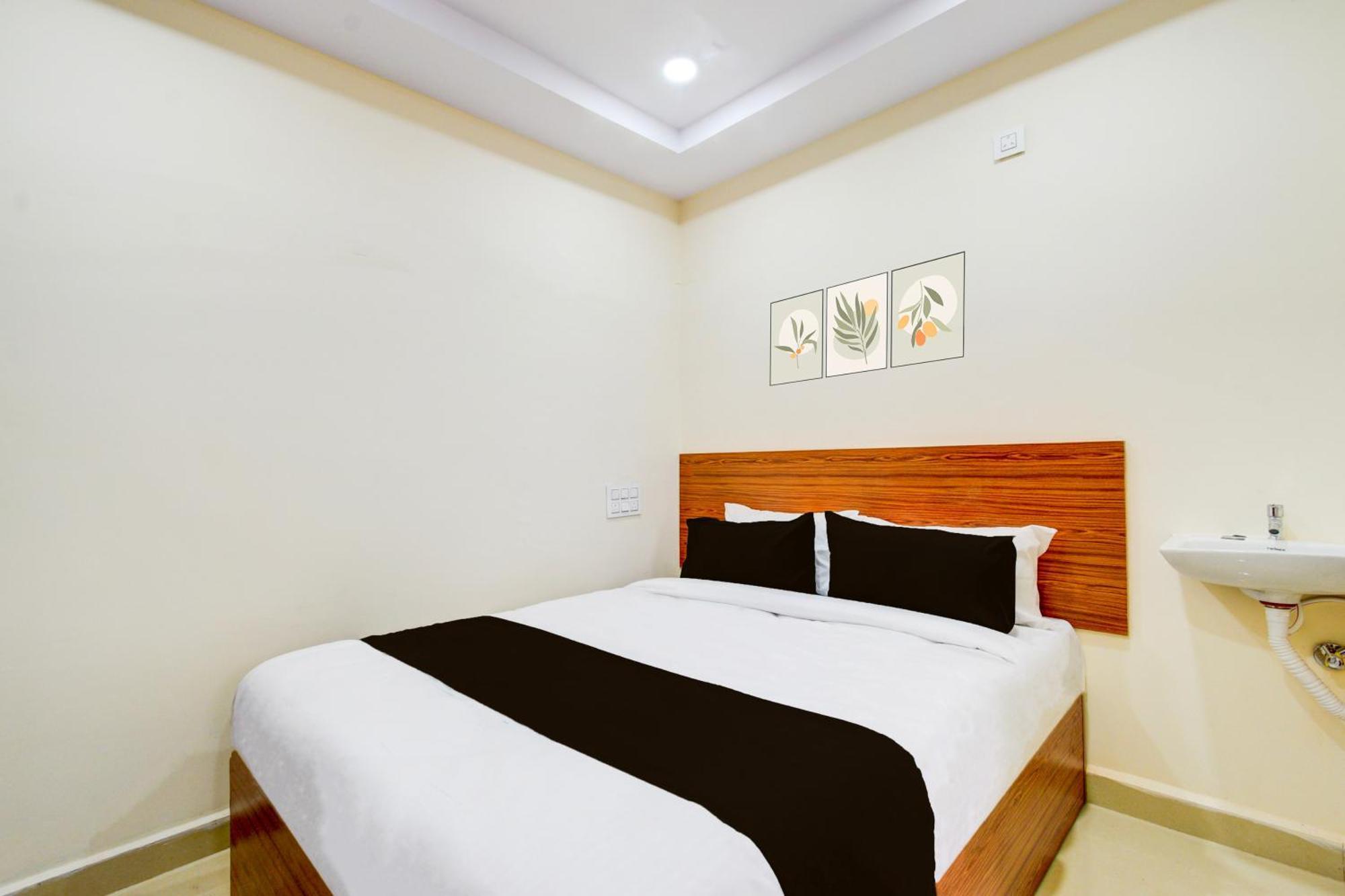 Hotel O D N Groups Sururnagar Eksteriør bilde